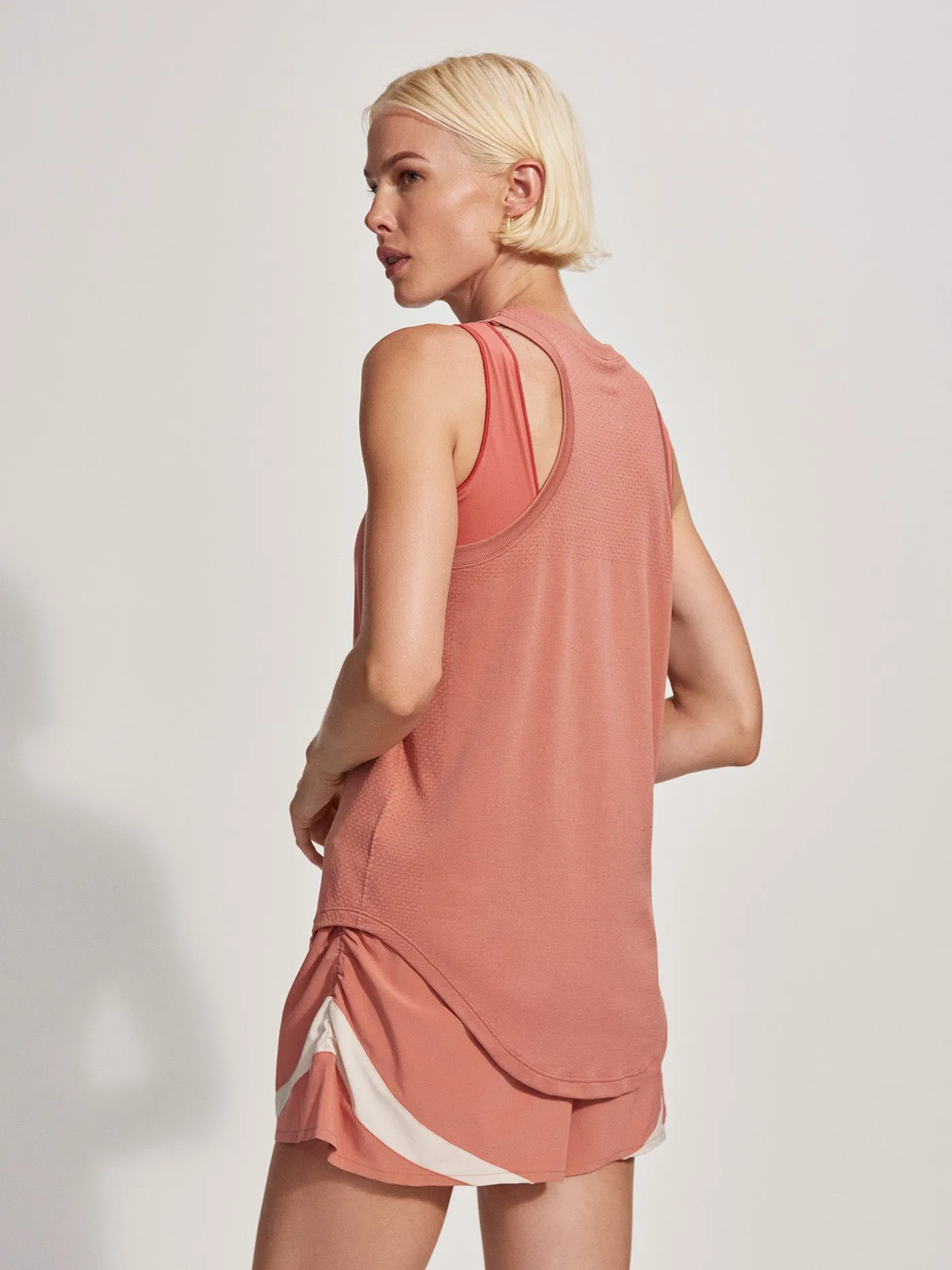 Dacey Longline Tank
