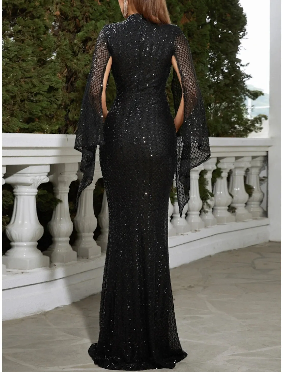 Luolandi Mermaid / Trumpet Evening Gown Sparkle & Shine Dress Formal Fall Floor Length Sleeveless High Neck Sequined with Glitter