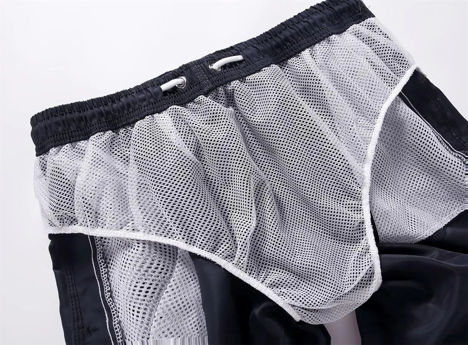 Mens Swim Trunks Quick Dry Casual Breathable Stylish Baggy Stretch Mesh Lining Suits Summer Beach Shorts with Pockets