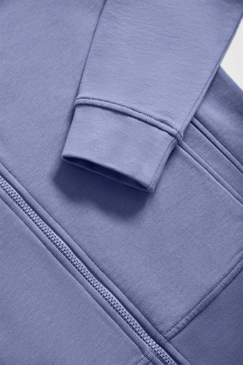 Sudadera abierta azul lavanda de cuello elevado con logo Rigby Go