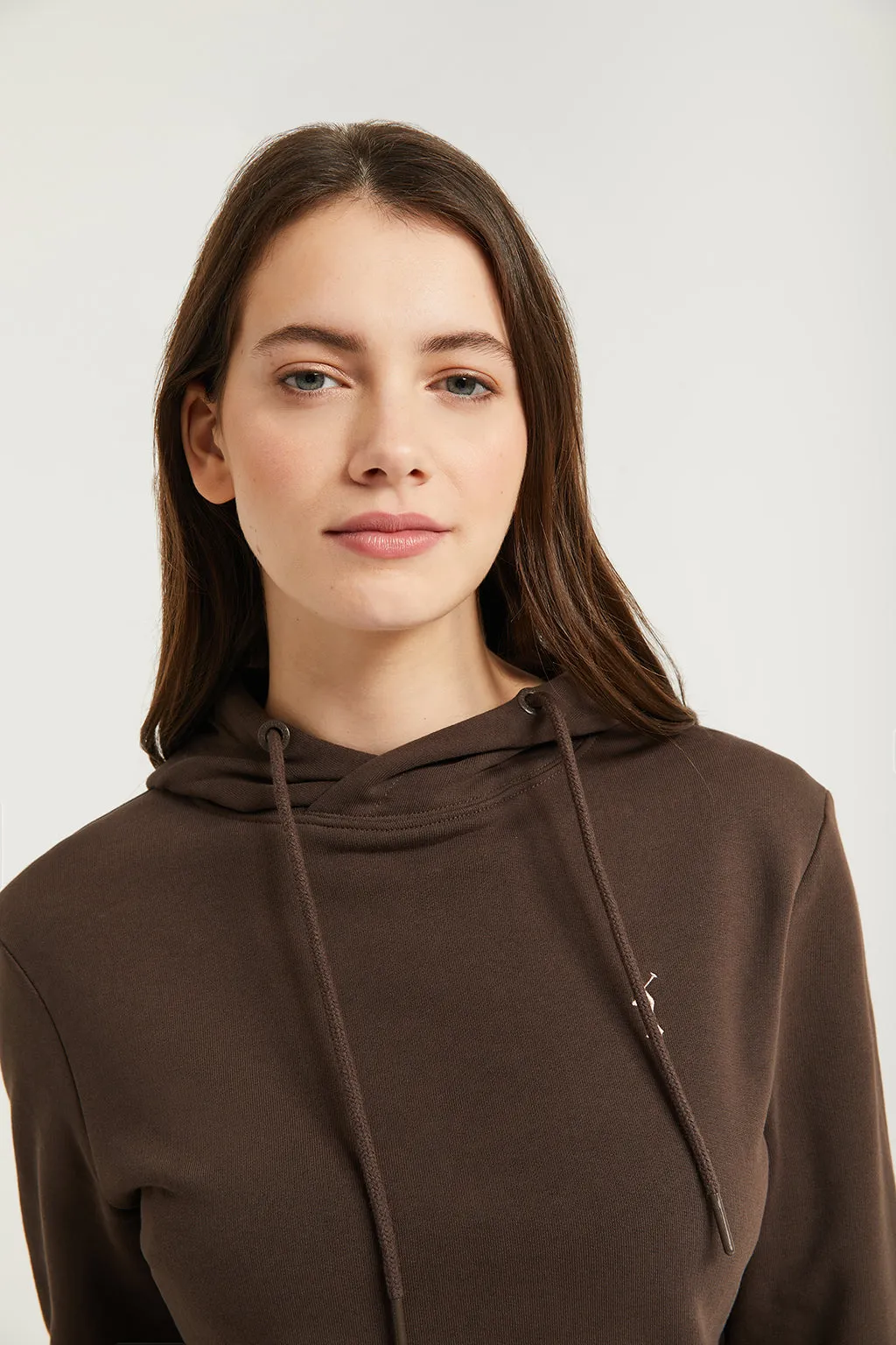 Sudadera de capucha y bolsillos marrón oscuro con logo Rigby Go