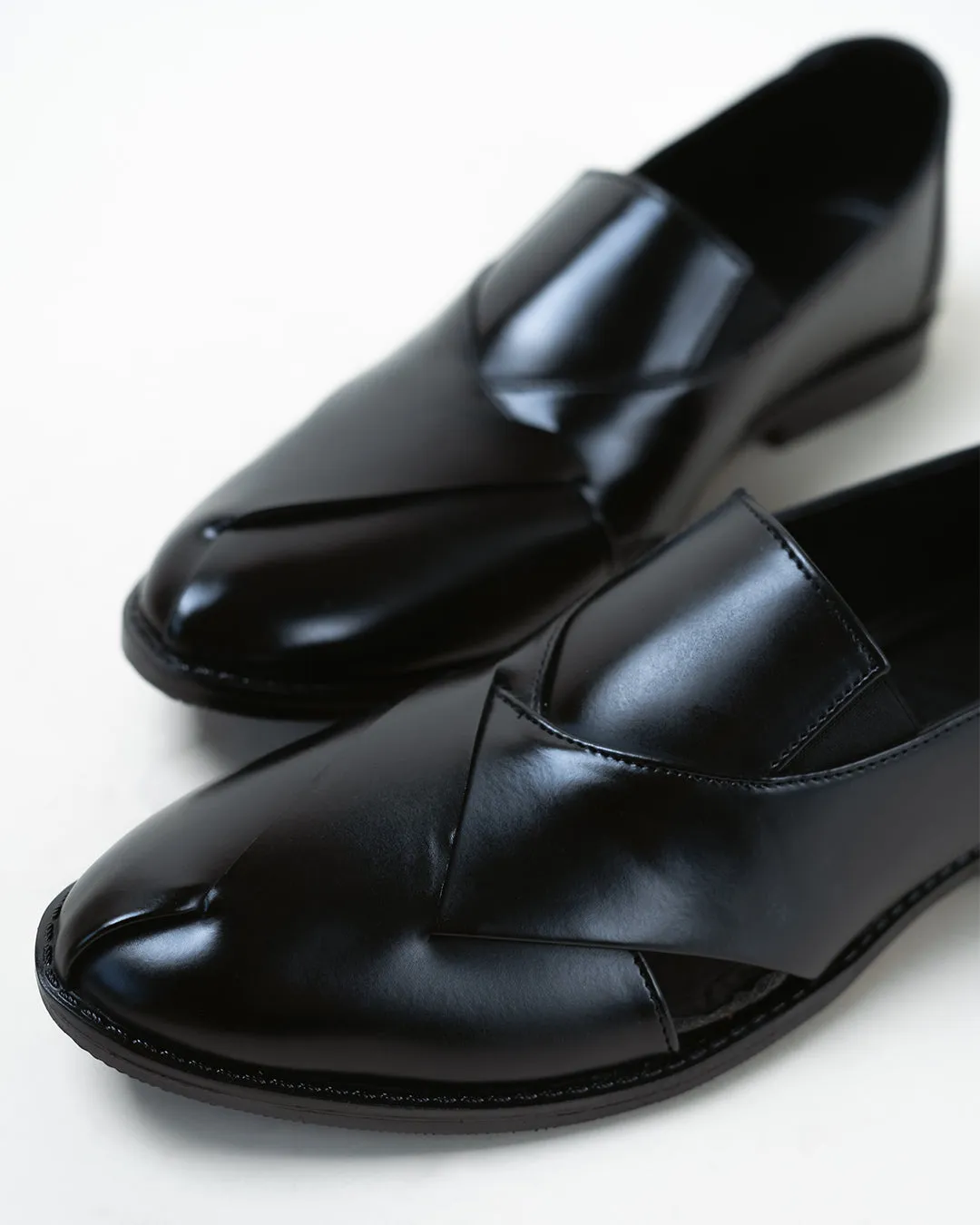 Tailored Aesthetics Black Shoes for Men