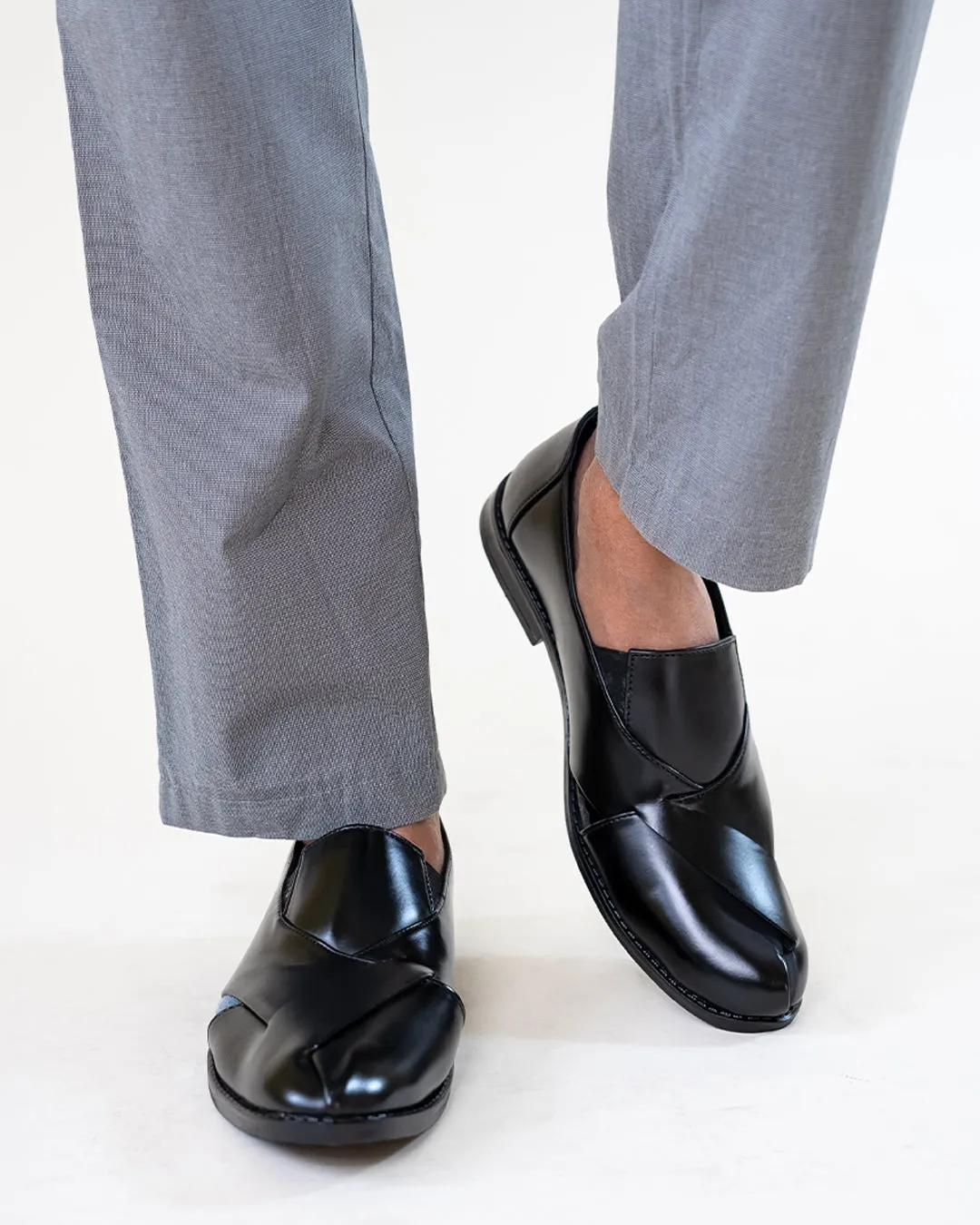 Tailored Aesthetics Black Shoes for Men