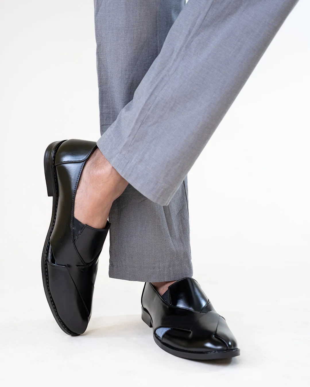 Tailored Aesthetics Black Shoes for Men
